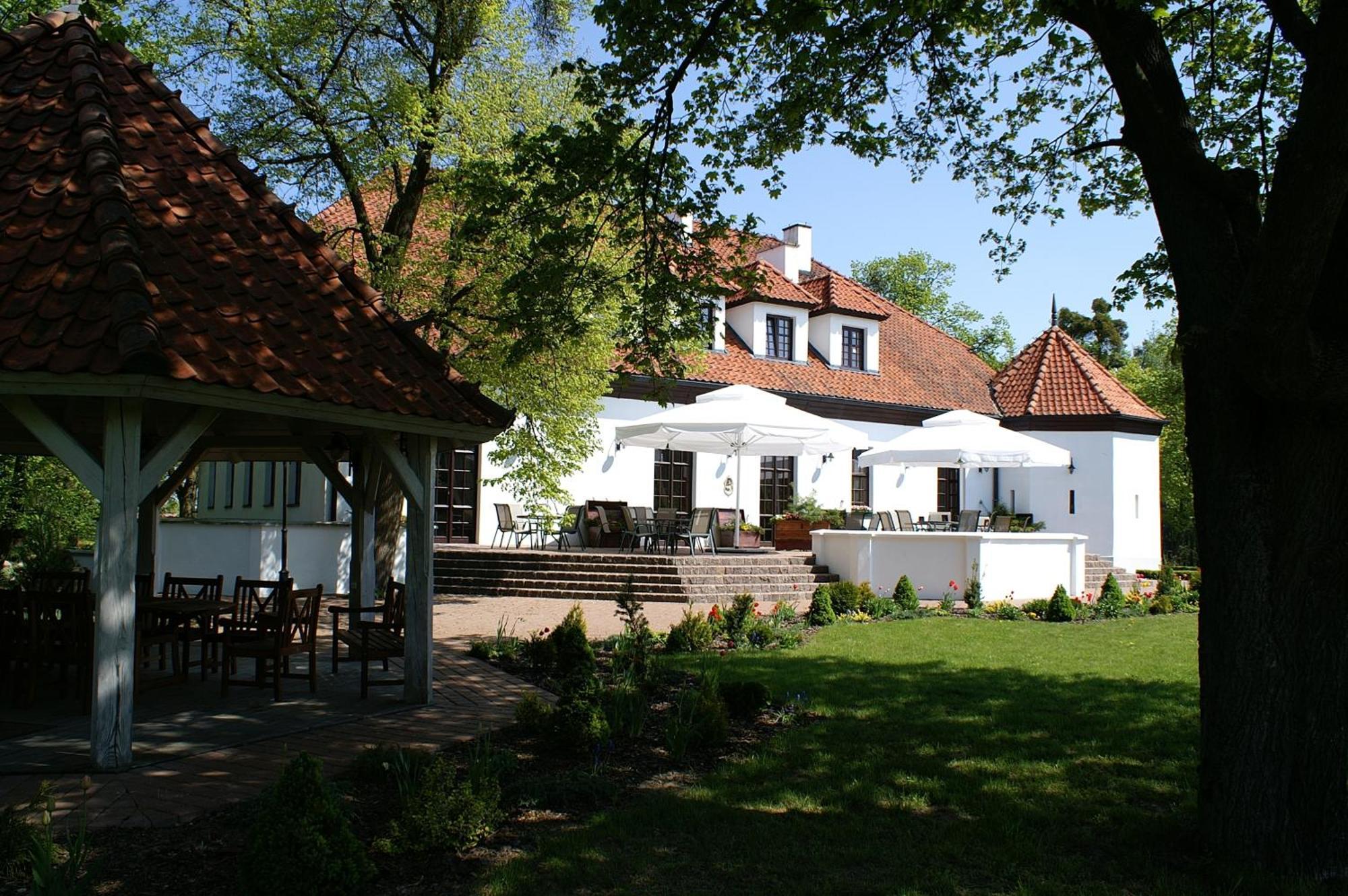 Bialy Dwor Bed and Breakfast Kwidzyn Εξωτερικό φωτογραφία