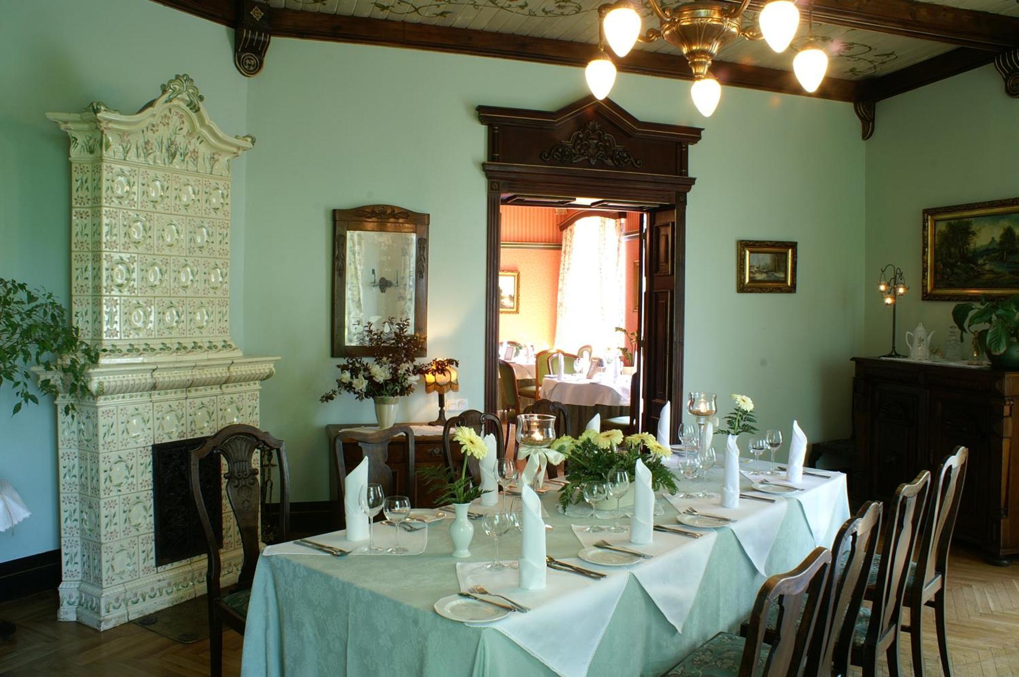 Bialy Dwor Bed and Breakfast Kwidzyn Εξωτερικό φωτογραφία